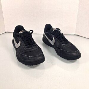 Boys Nike Size 6 Black And Silver Sneakers Lace Up FZ5593-001 Running Shoes